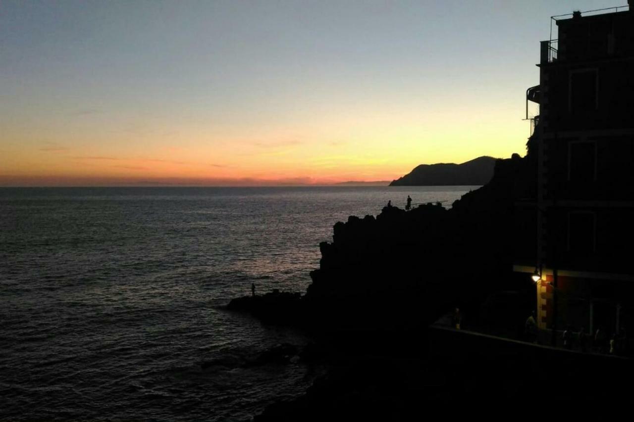 Ca'La Luna - In Centro Con Terrazza Riomaggiore Zewnętrze zdjęcie